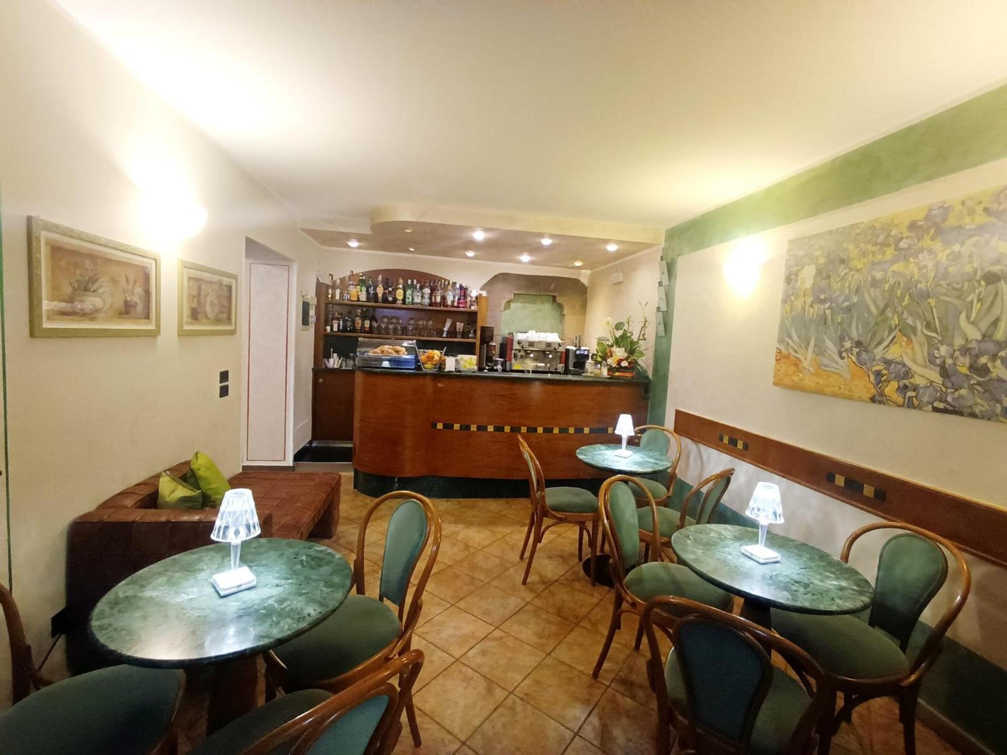 Hotel La Luna Lucca Esterno foto