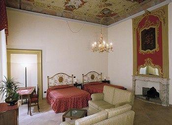 Hotel La Luna Lucca Esterno foto