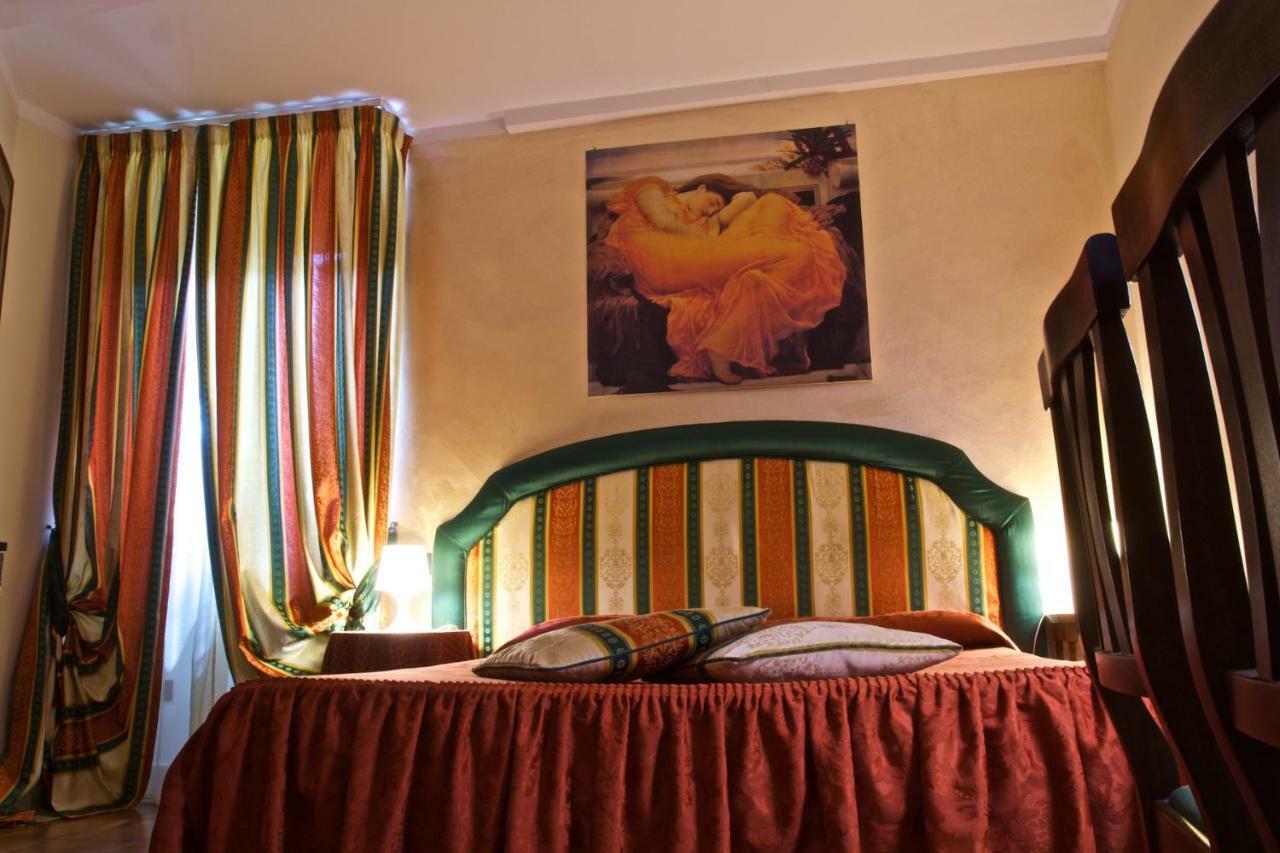 Hotel La Luna Lucca Esterno foto